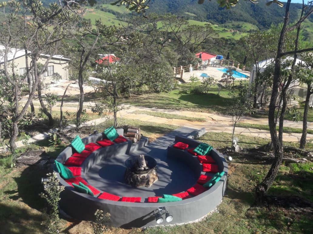 Pousada Chale Da Montanha Sao Thome Das Letras São Tomé das Letras Buitenkant foto